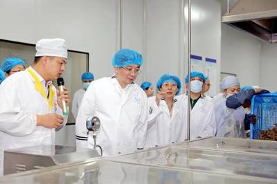 姜伟副局长调研泰州药品生产经营企业